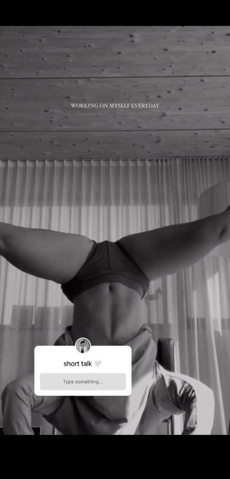 Hannabaumnn art star gallery