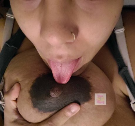 Pixie thiccy pornographic model pics