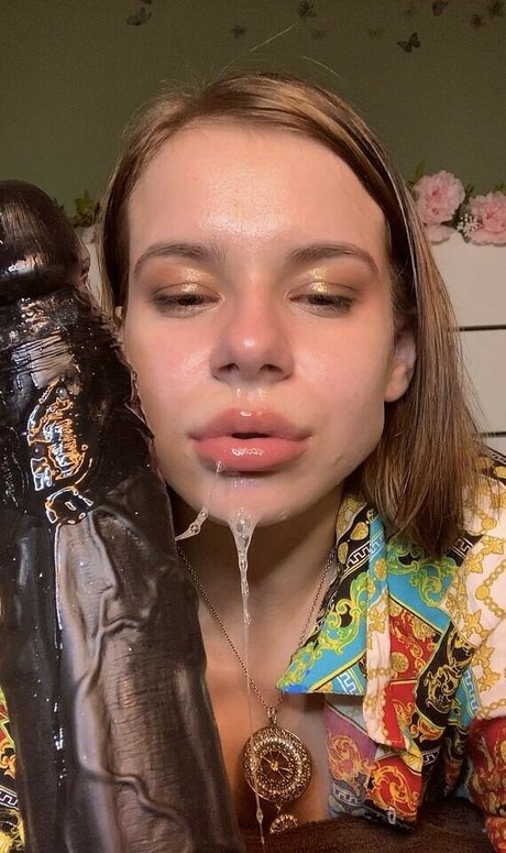 Roanoak naked pornstar galleries