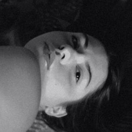 mellnogueiraaa model pornographic pictures