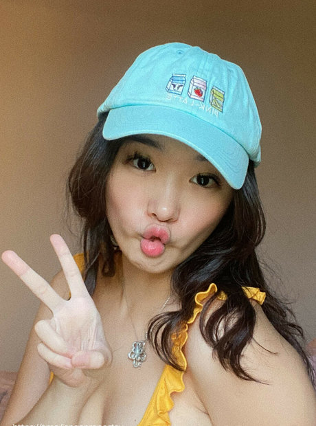 Livy Renata star perfect picture