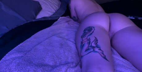 Itsdaisydear xxx actress archive