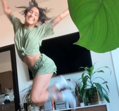 Lenamarisol nice model img