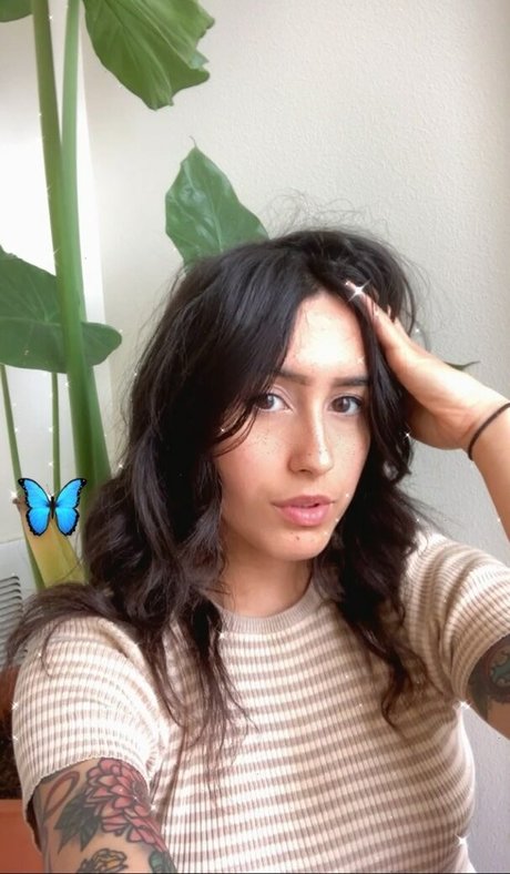 Lenamarisol erotic model pictures