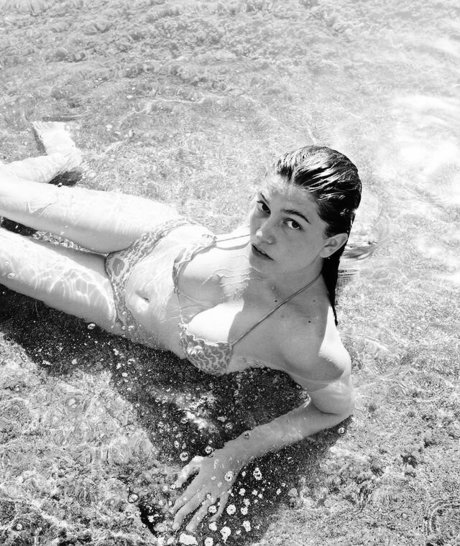 Blue Lindeberg model nude photos