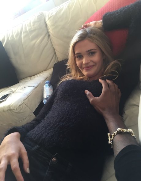 Noel Berry sexy star image