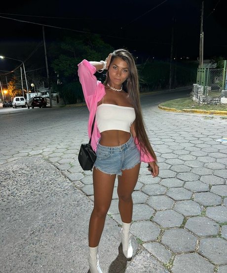 Valentina Grant pornstar nudes gallery