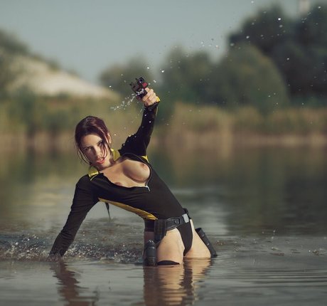 TanyaCroft porn actress img