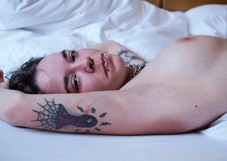 Littleaxl699 free star archive