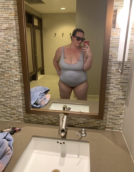 Juicy June best star pics