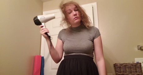 softlygaloshes sex model pics