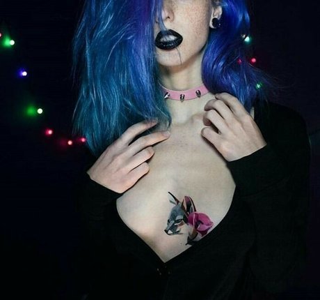 Rocken Rollia best pornstar pic