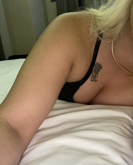 Beste Barkut star pornographic image