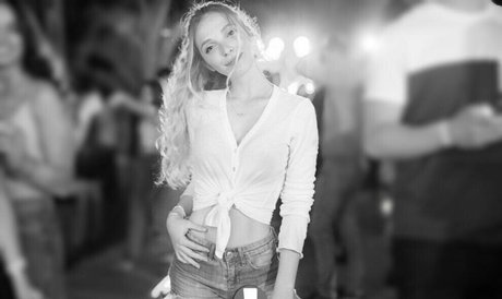 Tiny Miny Mo Profile pic