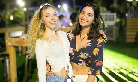 Tiny Miny Mo star top photo