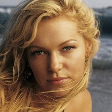 Laura Prepon pretty model picture