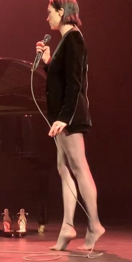 St Vincent model sexy photos
