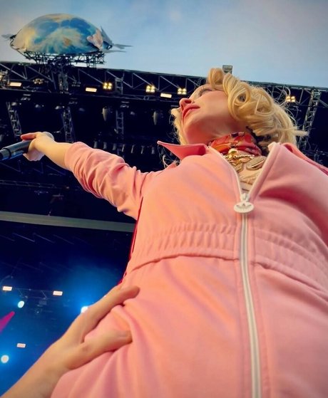 St Vincent hd pornstar gallery