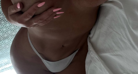 Agos Meinardi star porn images