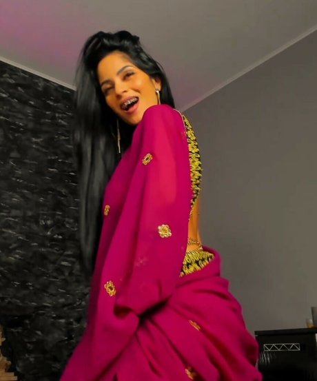 _adelle pornstar top picture