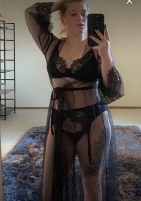 Beautifulbadasstrucker star pretty photo