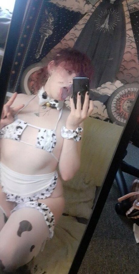 Nunicult model adult archive