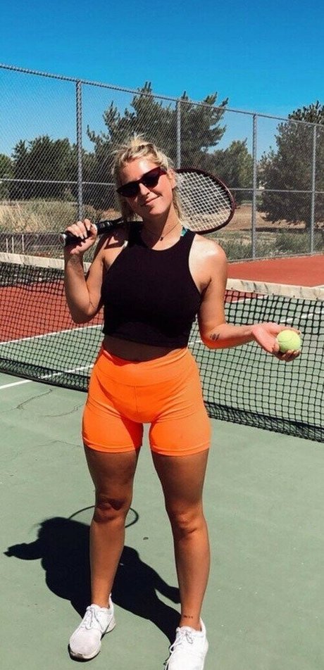 Camillekrahn_ hd actress image