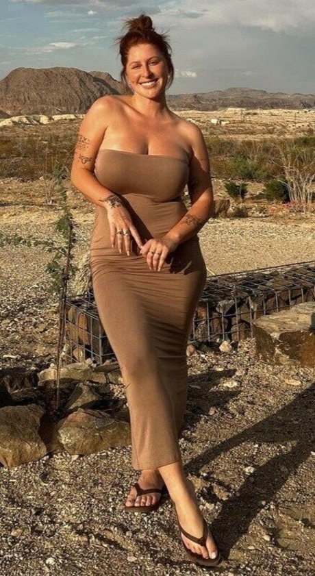 military girls onlyfans hot sexy photo