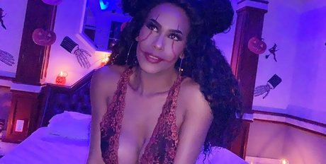 Rayra Spanick star pretty photo