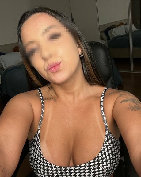 Karen Smith sexy star pic