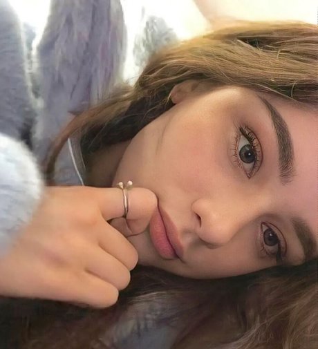 Dasha Tarab adult star photo