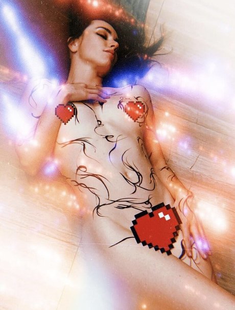 Liv Boeree nice actress photos