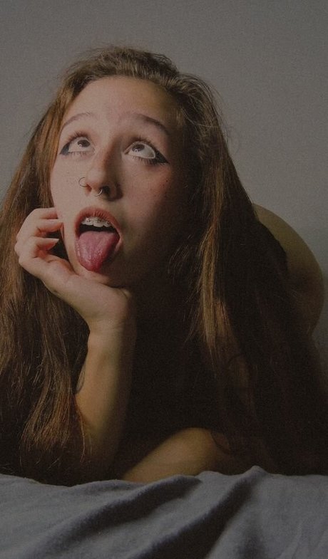 Tsuki Chan pornstar hd archive