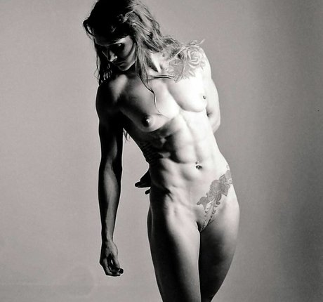 ebony squirt onlyfans naked archive