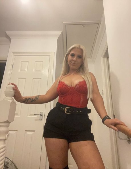 luxxybvip erotic actress img