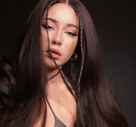 Shiny ASMR star nude gallery