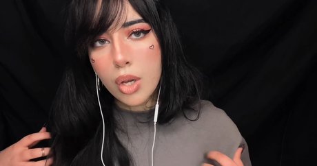 Shiny ASMR hd actress pictures