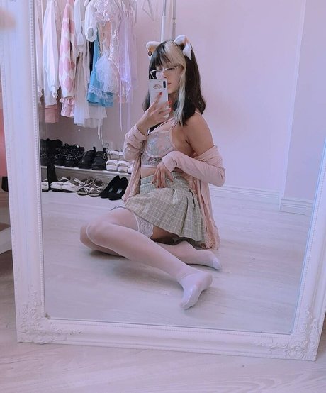 Himebunni beautiful model img