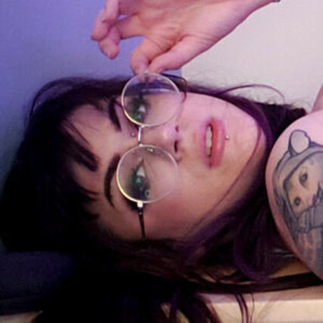 SleepiSocialist pornstar adult photo