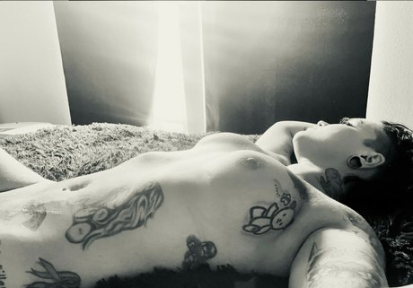 Ms Gunn hd model images