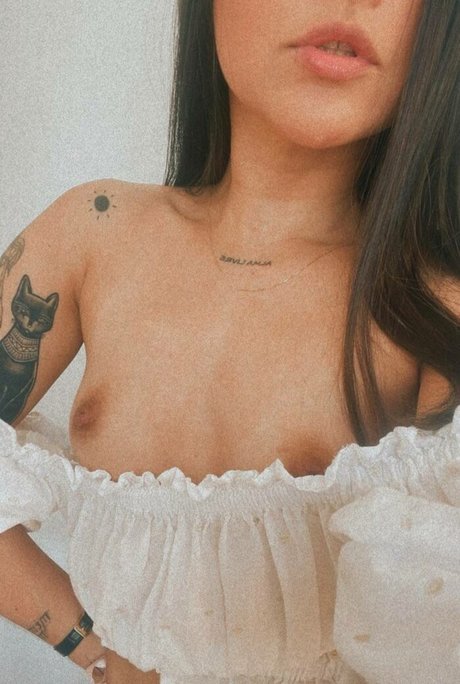 Julieta Baldon pretty actress images