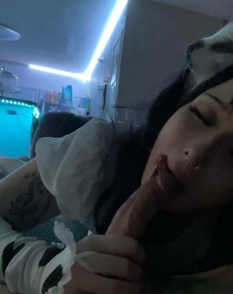 Succubussara high quality pornstar pics