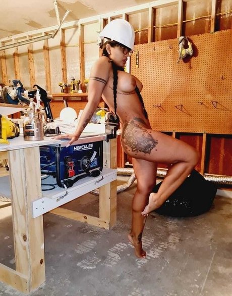 Sofia Leon model hd archive