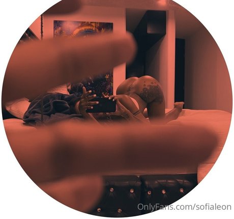 Sofia Leon sex pornstar archive