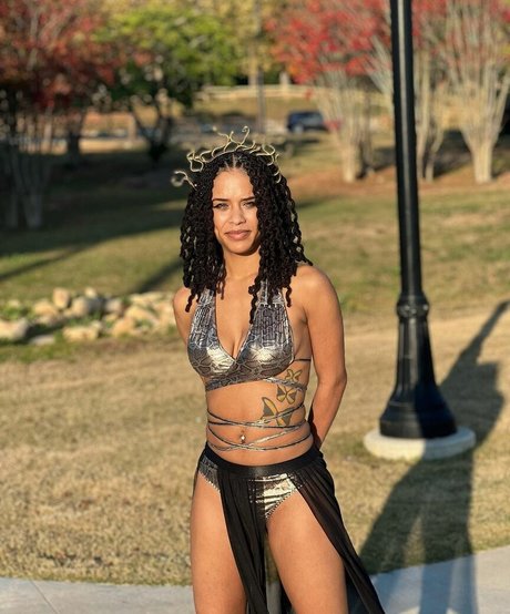 Ava Grey pornstar hd galleries