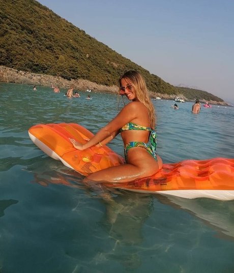 Zaklina Djuric hd pornstar images