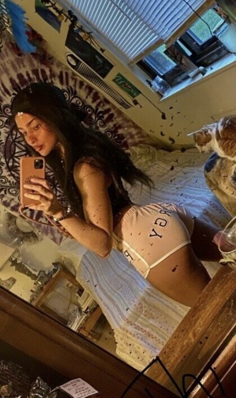 Cosmicsensations nudes model photos