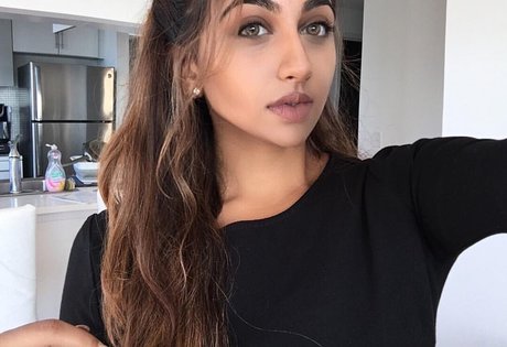 desixchick star sex picture