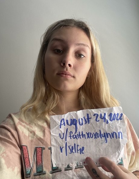 Faith Lynn model nice pic