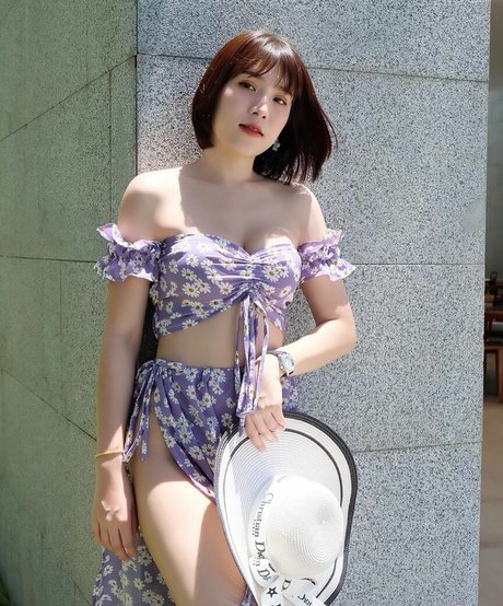 Ploymuay actress image